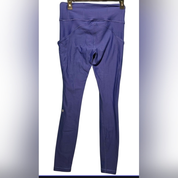 Lululemon Fleece EUC Size 8 Athletica Blue Leggings 26 Inseam - So Nice! - Picture 2 of 3